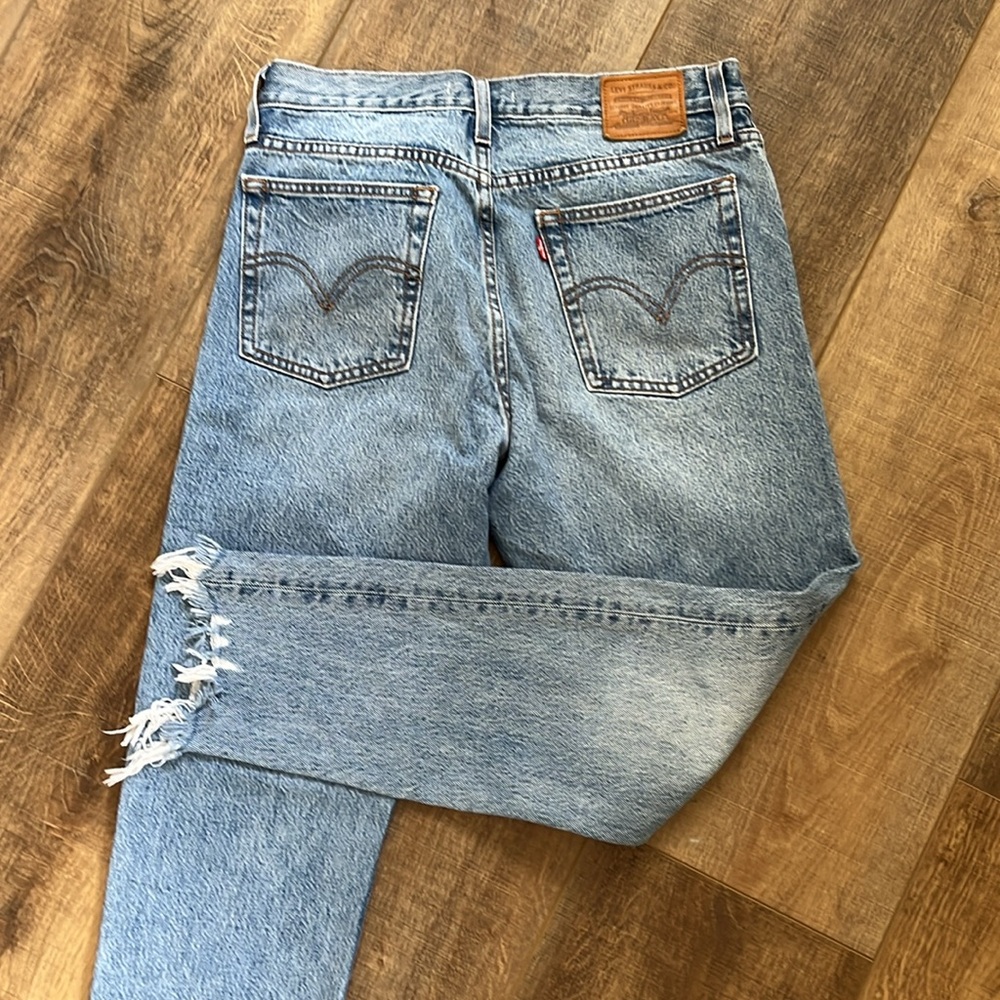 Like new Levi’s size 28 - Picture 5 of 5